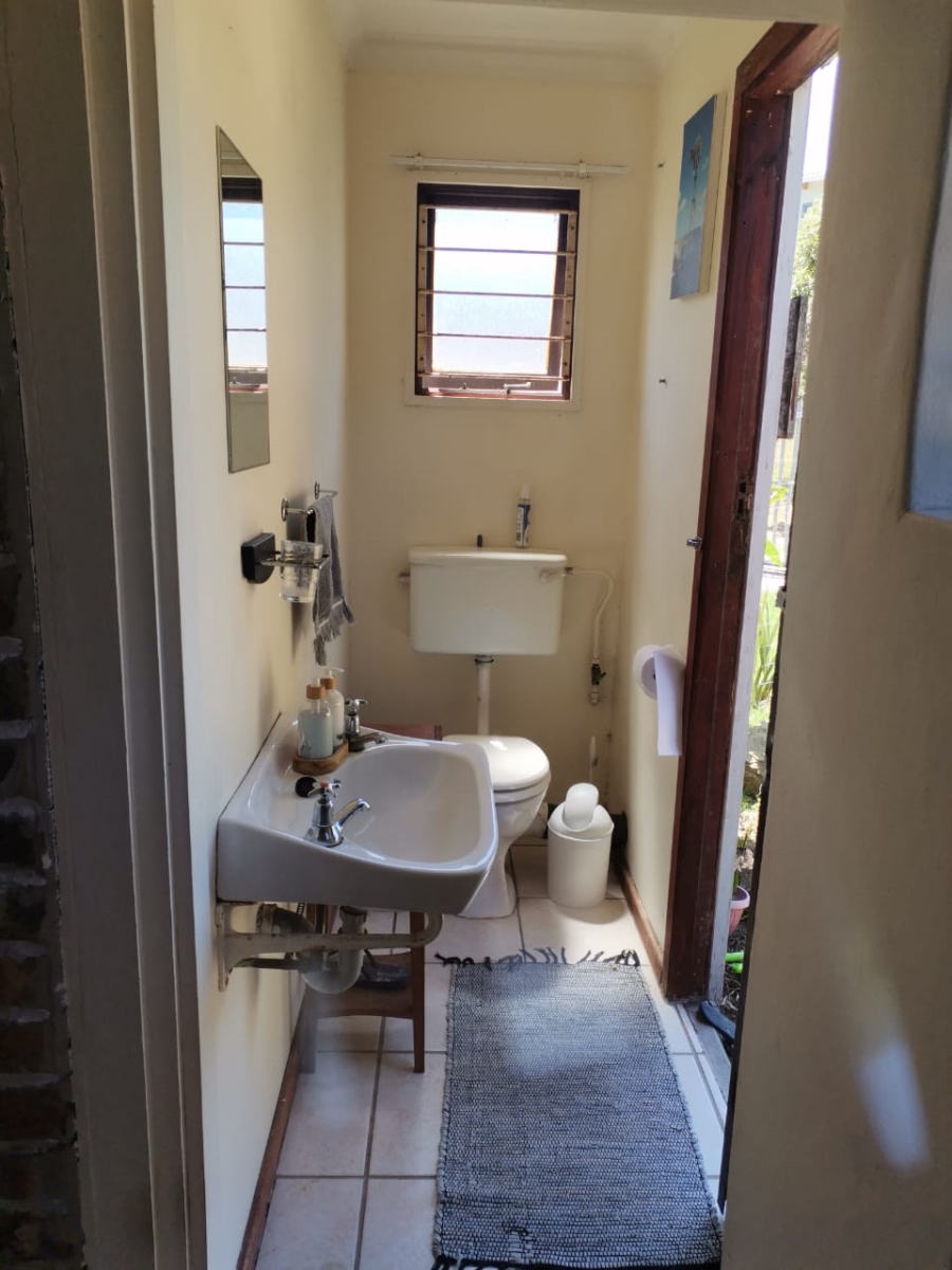  Bedroom Property for Sale in Paradise Beach Eastern Cape